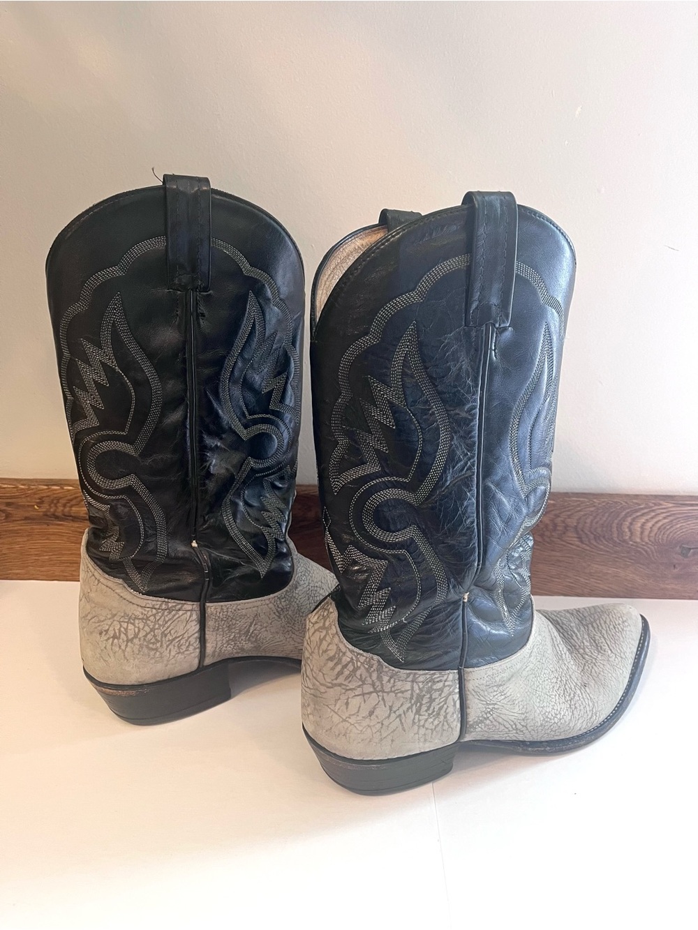 VTG Tony Lama Men’s Two-Tone Leather Cowboy Boots 10.5 D Style 6255 Gray Black